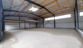  LOCAL D'ACTIVITÉ 260 m² SAINT THURIAU