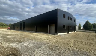  LOCAL D'ACTIVITÉ 260 m² SAINT THURIAU