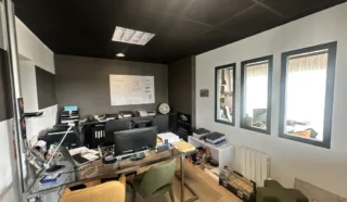  BUREAUX 100 m² BRUZ
