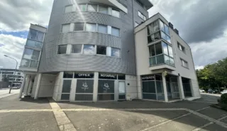  BUREAUX 72 m² RENNES