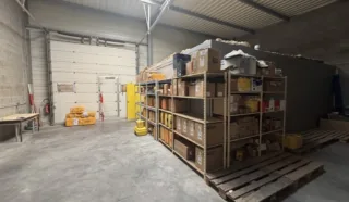  LOCAUX D'ACTIVITÉS 130 M² SAUTRON