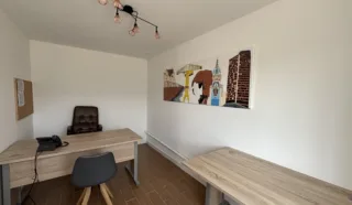  LOCAUX D'ACTIVITÉS 182 M² LES SORINIERES