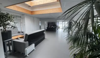  BUREAUX 367 M² VERTOU