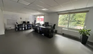  BUREAUX 367 M² VERTOU