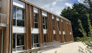  BUREAUX 3 640 M² SAINT-JACQUES-DE-LA-LANDE