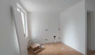 LOCAUX COMMERCIAUX 50 M² LA BAULE ESCOUBLAC
