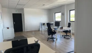  BUREAUX SÉNÉ 80 m²