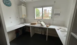  BUREAUX 100 m² CAUDAN
