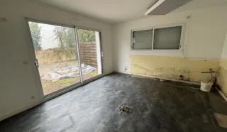  BUREAUX 100 m² CAUDAN