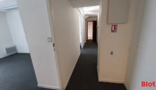  BUREAUX 69 M² NANTES