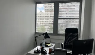  BUREAUX 661 m² RENNES