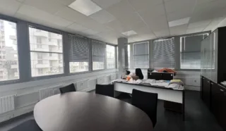  BUREAUX 661 m² RENNES