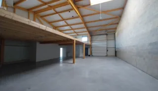  LOCAL D'ACTIVITÉS  300 m² BATZ-SUR-MER