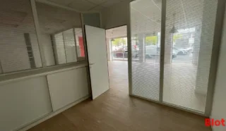  BUREAUX LOCAUX COMMERCIAUX 117 M² SAINT NAZAIRE