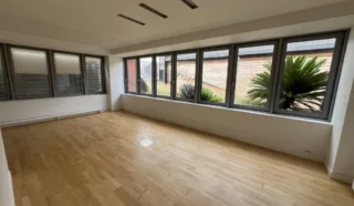  BUREAUX 1 010 M² NANTES