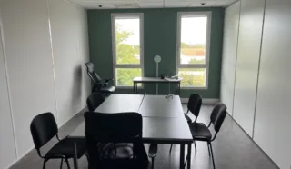  BUREAUX 700 M² BOUGUENAIS