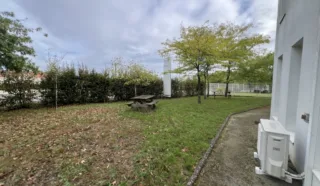 BUREAUX 700 M² BOUGUENAIS