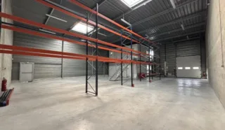  LOCAUX D'ACTIVITÉS 330 M² SAINT HERBLAIN
