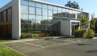  BUREAUX 185 M² CARQUEFOU