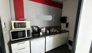  BUREAUX 127 M² SAINT HERBLAIN