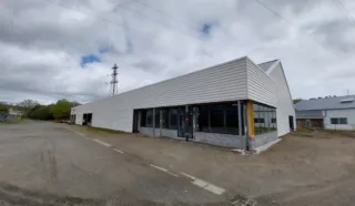  LOCAL COMMERCIAL 700 m² LANDERNEAU