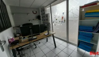  LOCAL COMMERCIAL / LOCAL PRO NANTES CENTRE VILLE 65 m² env