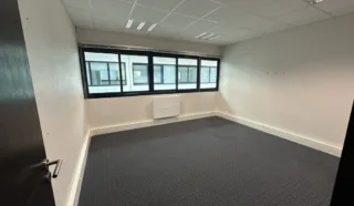  BUREAUX LARMOR PLAGE 390 m²