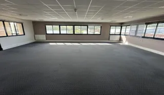  BUREAUX LARMOR PLAGE 390 m²