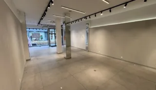  LOCAL COMMERCIAL 136 m² LORIENT