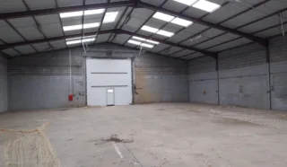  LOCAUX D'ACTIVITÉS 620 M² COUERON