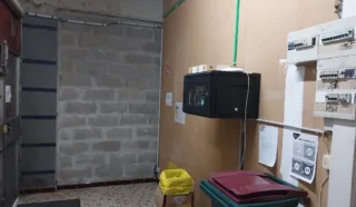  LOCAL PROFESSIONNEL 98 m² BREST