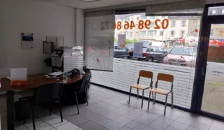  LOCAL PROFESSIONNEL 98 m² BREST