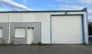  LOCAL D’ACTIVITÉS SAINT-JACQUES-DE-LA-LANDE 200 m²
