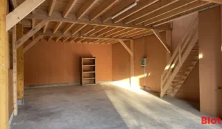  LOCAUX D'ACTIVITÉS 140 M² GUERANDE
