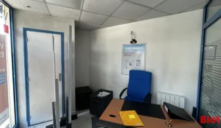  BUREAUX 73 m² SAINT JACQUES DE LA LANDE