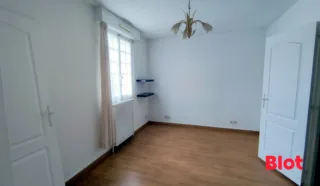 Maison 6 pièce(s)
