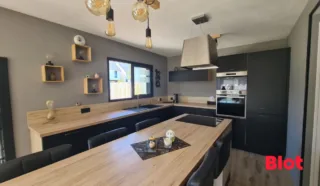 Maison 4 pièce(s)