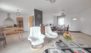 Maison 5 pièce(s)