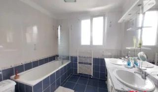 Maison 4 pièce(s)