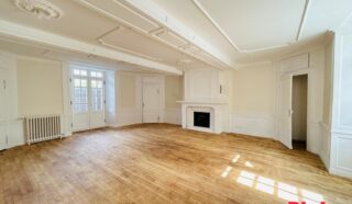 Maison 6 pièce(s)