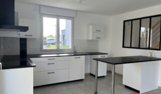Maison 6 pièce(s)