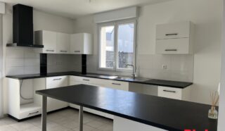 Maison 6 pièce(s)