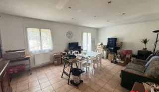 Maison 6 pièce(s)