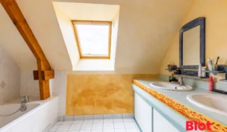 Maison 6 pièce(s)