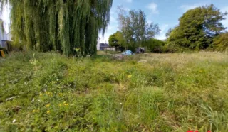 Terrain 769m²