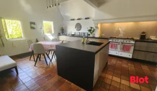 Maison 4 pièce(s)