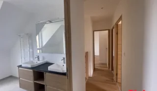 Maison 6 pièce(s)
