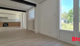 Maison 6 pièce(s)