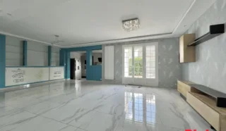 Maison 4 pièce(s)
