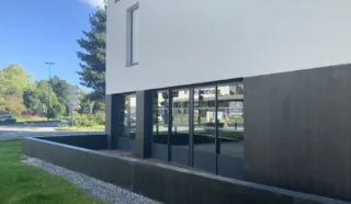  LOCAUX COMMERCIAUX 95 M² NANTES